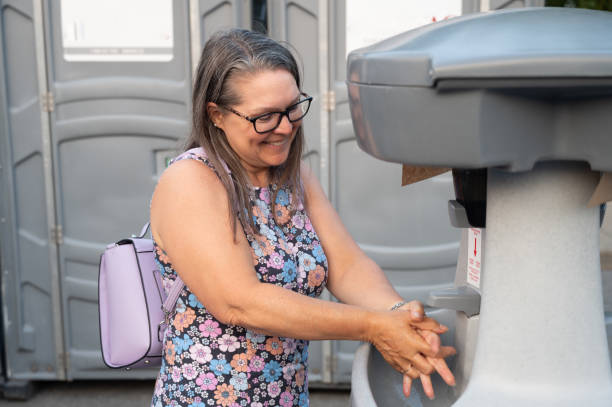 Best Portable toilet rental cost  in Miami Heights, OH